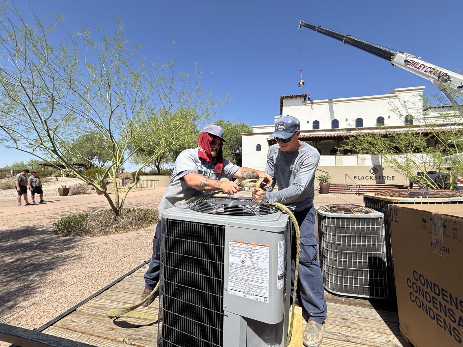 Heat Pump or Gas Furnace? How Each One Heats a Phoenix Home